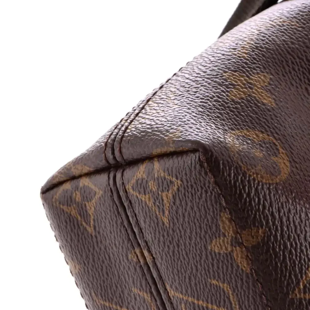 Louis Vuitton Magnetic Messenger Bag #252797L94B - Picture 7 of 9